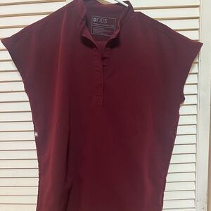 Figs burgundy scrub set